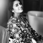 Huma Qureshi Instagram – Smile before the storm!!! #livevictoriously @greygoose 
@fetch_india @pankhurifetch 📸 – @shakeelbinafzal
@atrayeeduttagupta
#greygooselife
#cannes #2019 
#Cannes2019