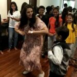 Huma Qureshi Instagram - I had the most fun day singing dancing and playing with these cuties from @thewishingfactory #love #laughter #joy #dancing #bestoftheday #sunshine They taught me so much including ‘duck dancing’ ❤️❤️❤️ We need to spread more awareness about #thalassemia I’ve been told that there are close to 70,000 thalassemia patients in our country and approximately 9000-10000 cases get added every year. These alarming statistics call for urgent attention towards the disorder.