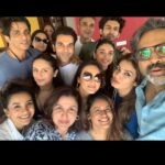 Huma Qureshi Instagram – Sunday Brunch and Foot Massage with @farahkhankunder ❤️ No one like her … Great food Better conversation @realpz @mudassar_as_is @rajkummar_rao @patralekhaa @kartikaaryan @sonu_sood @rohiniyer @avigowariker @shaziaqg @aditiraohydari and @officialraveenatandon #fun #sunday #brunch #massage #friends #love