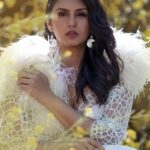 Huma Qureshi Instagram – Original. One piece☝️ Photograph @shreko 
Styled by @umeshvashisht Make-up @ajayvrao721 
Hair @makeupbytwinkledhariya 
Embellished Kaftan @priakataariapuri
Jewellery @tribebyamrapali
Location @grapecounty #photo #white #mood #humaqureshi