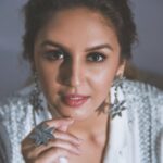 Huma Qureshi Instagram – When people show you who they are … Believe them #MayaAngelou @tina_motwani @mohitrai @ajayvrao721 @hairbymegha