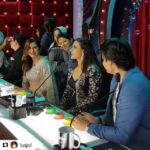 Huma Qureshi Instagram - You made it too much fun ❤❤ @kajol #IndiasBestDramebaaz @omungkumar @vivekoberoi All the best for #HelicopterEela