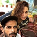 Huma Qureshi Instagram – Needs no filter @marudharshekhawat #family #friends #love #goa #trooper #vacation ❤