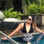 Huma Qureshi Instagram – Good Morning ☀️ It’s swim time 🏊 #SriLanka #waterbaby #poolside #poser #Sunday #morning #humaqureshi