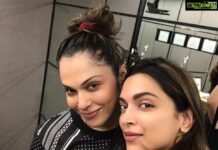 Isha Koppikar Instagram - Happy Birthday to this beautiful soul @deepikapadukone 💖 Keep rocking, keep growing! Wishing you a fabulous year ahead 🤗🥳 #happybirthdaydeepikapadukone #deepikapadukone #ishakoppikar #ishakoppikarnarang #deepveer #nofilter #nomakeup #birthdaywishes #gymselfie #actresses