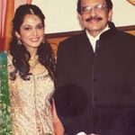 Isha Koppikar Instagram - Ever since my life began, I realized that "You da man!" I saw your wisdom, your courage too, And I learned I could rely on you. Your tolerant nature was really great; Nevertheless, you'd not hesitate To let me know when I'd been bad; It must have been hard, but that's being a dad. You're strong and smart and filled with love-- A gift to me from up above, So here's a greeting from your biggest fan: Happy Birthday, Annu, 'cause "You da man!" ❤️ #happybirthdaydad #bestdadever #myfathermyhero #famjam #family #loveyou #thankyougod #fatherslove #fathersanddaughters #daddysgirls