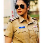 Isha Koppikar Instagram - I’m often asked how does it feel to play a cop on screen, and I say - if I wasn’t an actor, I’d be a police officer. For me it’s not just a character, it’s an extension of my personality, it’s a passion. #ishakoppikarnarang #ishakoppikar #policeofficer #police #policegirl #policewoman #actorslife #inspector #character