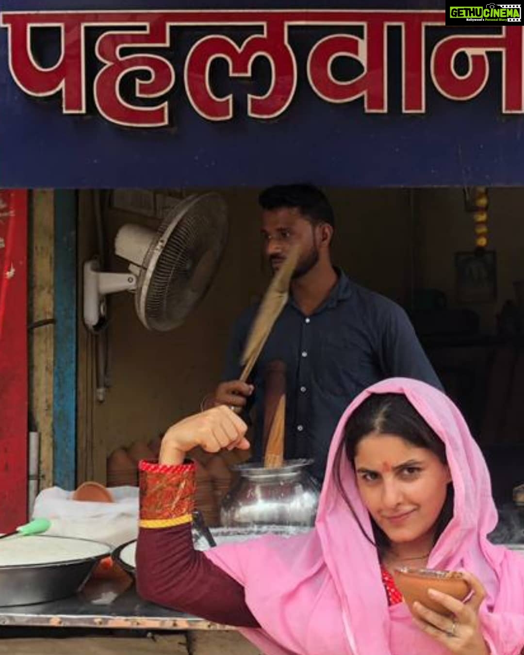 Isha Talwar Instagram - I couldn't handle all that malai!!! 😊
