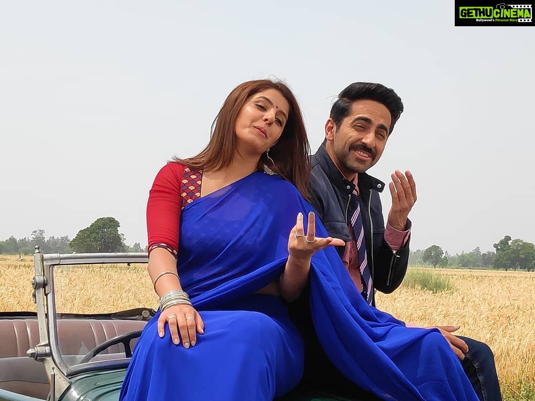 Isha Talwar Instagram - Can you guess what we are saying?😊 @ayushmannk #Article15 #nainayeh #behindthescenes