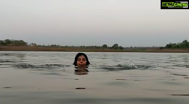Isha Talwar Instagram - Chlorine free @hideoutfarmindia :)