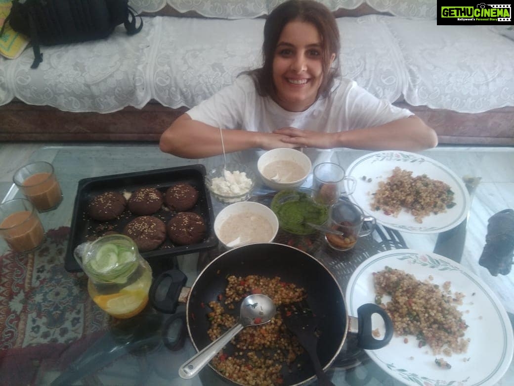 Isha Talwar Instagram - How I miss this gorgeous meal prepared by a very very dear friend, who'd rather be Ms. Anonymous ! I miss you and somehow I'm constantly reminded of Sundari 😋