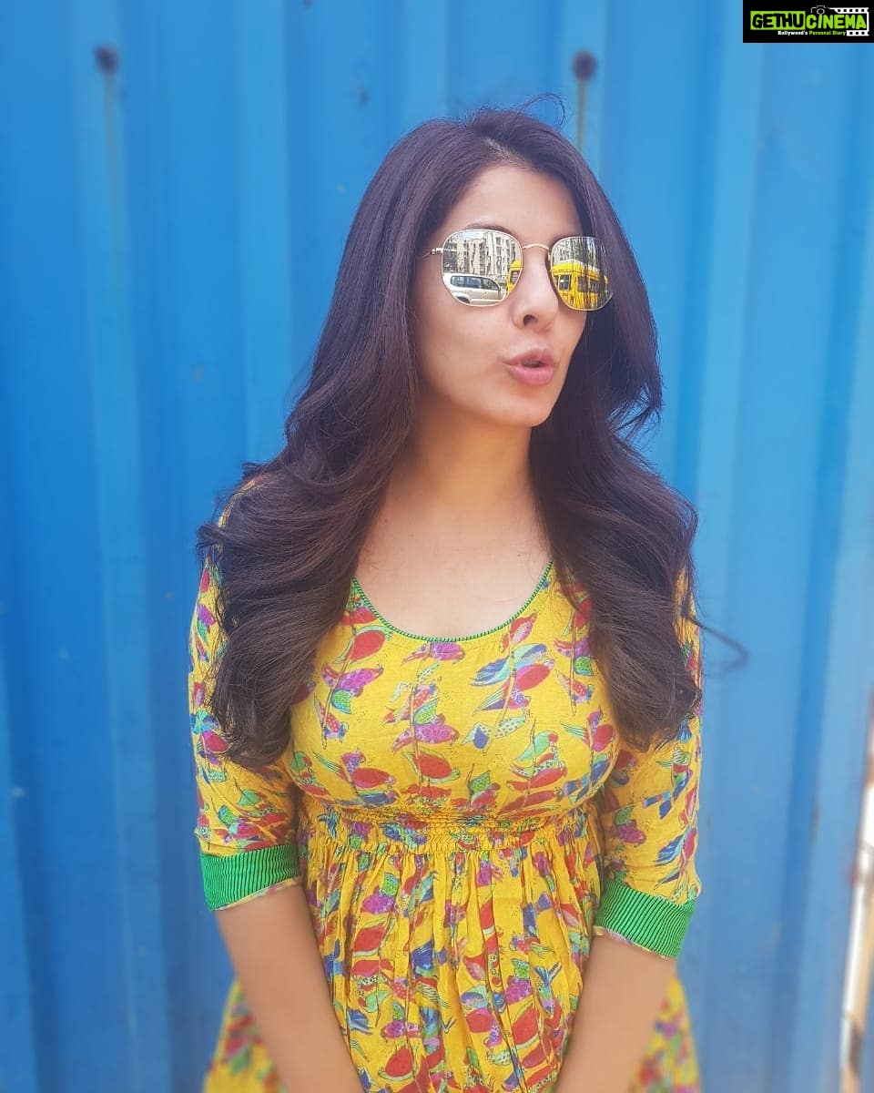Isha Talwar Instagram - New hair,must flaunt @beyondbeautysalon_mumbai done by my 'bachpan ki saheli' @hairbypriyanka 😍