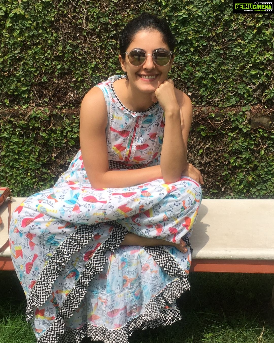 Isha Talwar Instagram - ππΈβοΈ #kochi #kerala #kottakkal #ayurveda #achesandpains #body #mover #movement #actor #vacay #annualdose