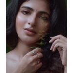 Iswarya Menon Instagram - Her eyes sparkle because she see magic everywhere ✨ . #gratefulthankfulblessed . @irst_photography