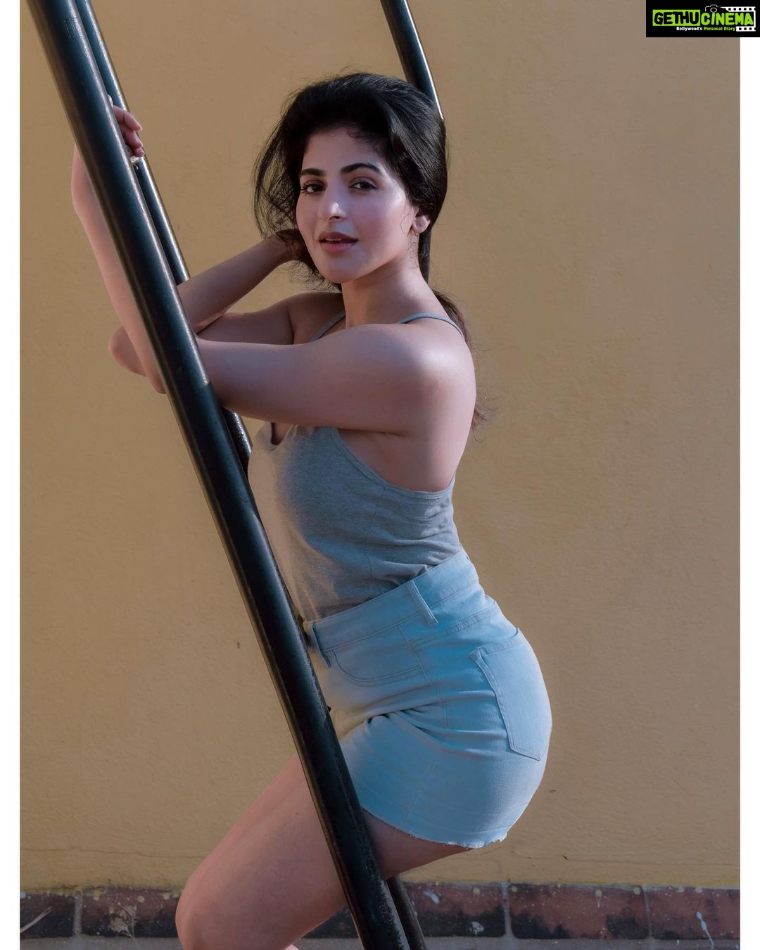 Iswarya Menon - 311.1K Likes - Most Liked Instagram Photos