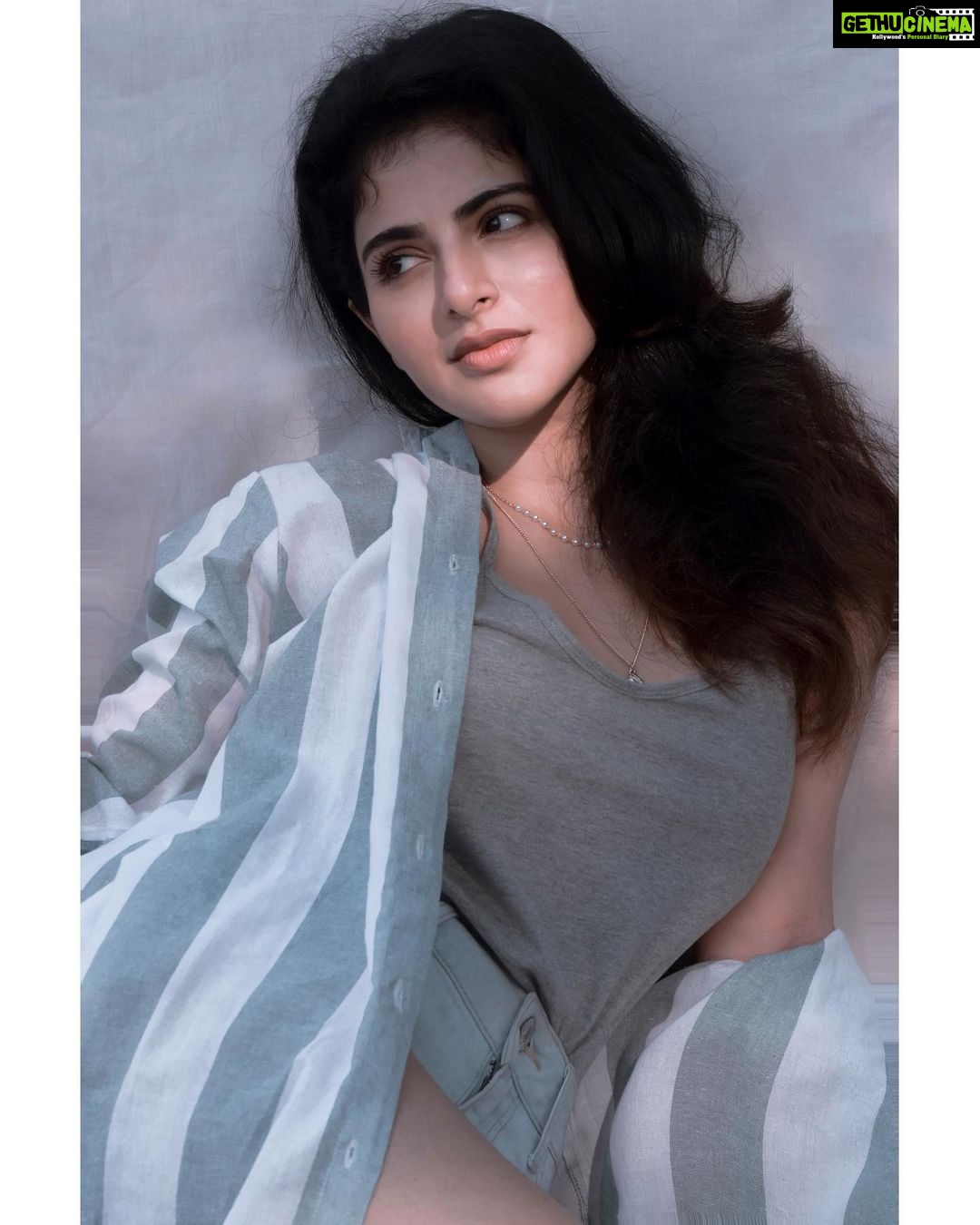 Iswarya Menon Instagram - 🧊 . . @irst_photography