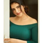 Iswarya Menon Instagram – Let’s talk about sharp features 🔪 😉 
.
.
@camerasenthil 
@artistrybyfathi 
@the_pixchanger