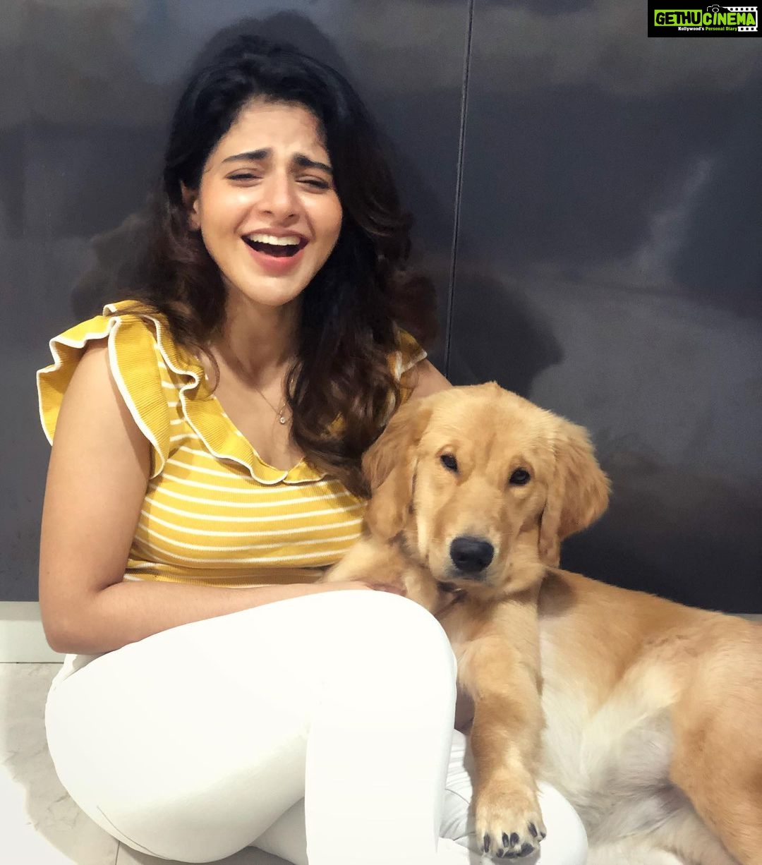 Iswarya Menon Instagram - Whoever said diamonds are a girl’s best friend, never had a dog 🐾❤️ @coffeemenon 🧿 . #mylittlegirl #coffeemenon #dogsarelife