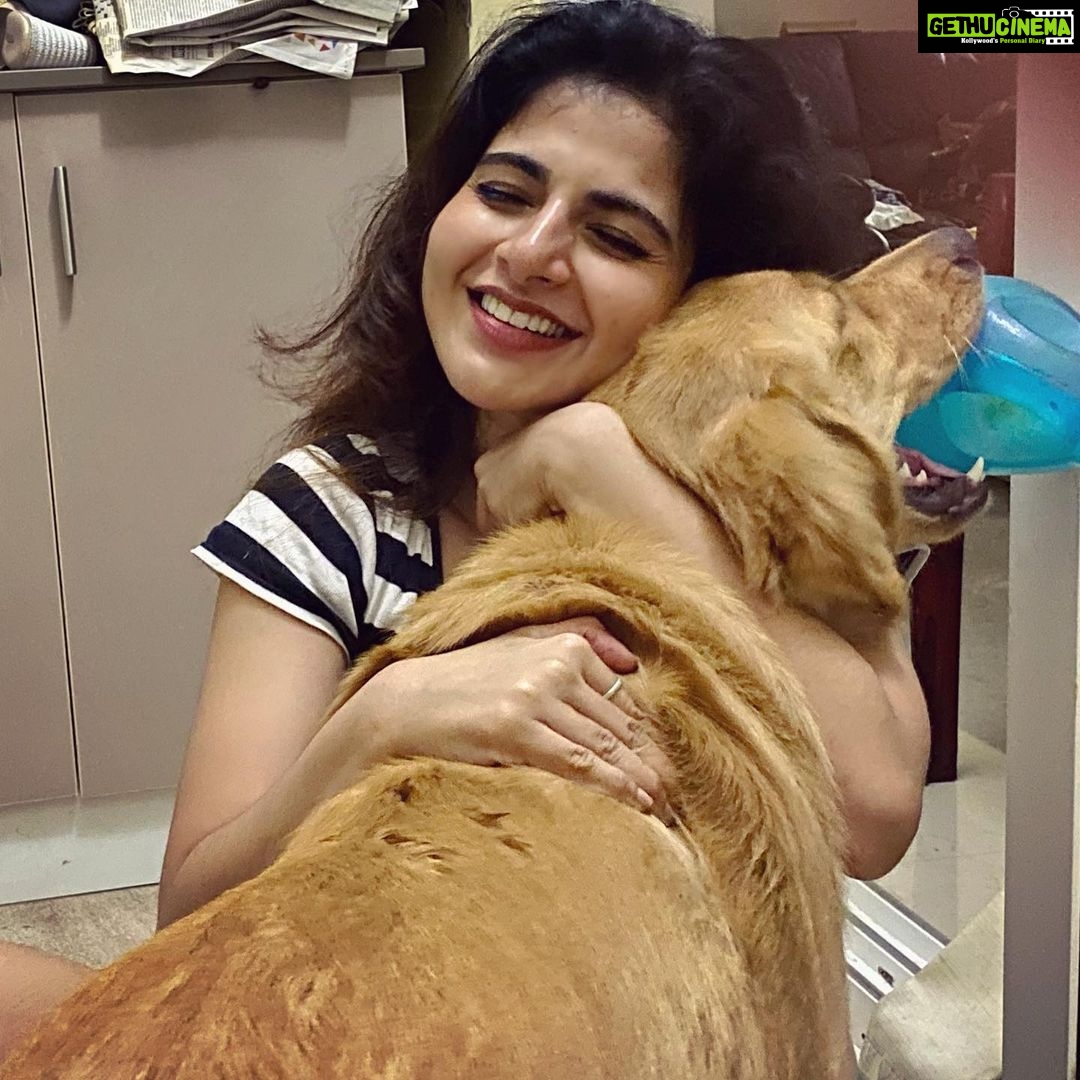 Iswarya Menon Instagram - Sundays like this 😍 with ms. @coffeemenon 🧿 . What’s your plan for the day? ❤️
