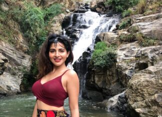 Iswarya Menon Instagram - #nofilter #waterfallphotoshoot ❤️