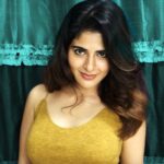 Iswarya Menon Instagram – Yessss!!! You are right . I am looking at you, into you 👀