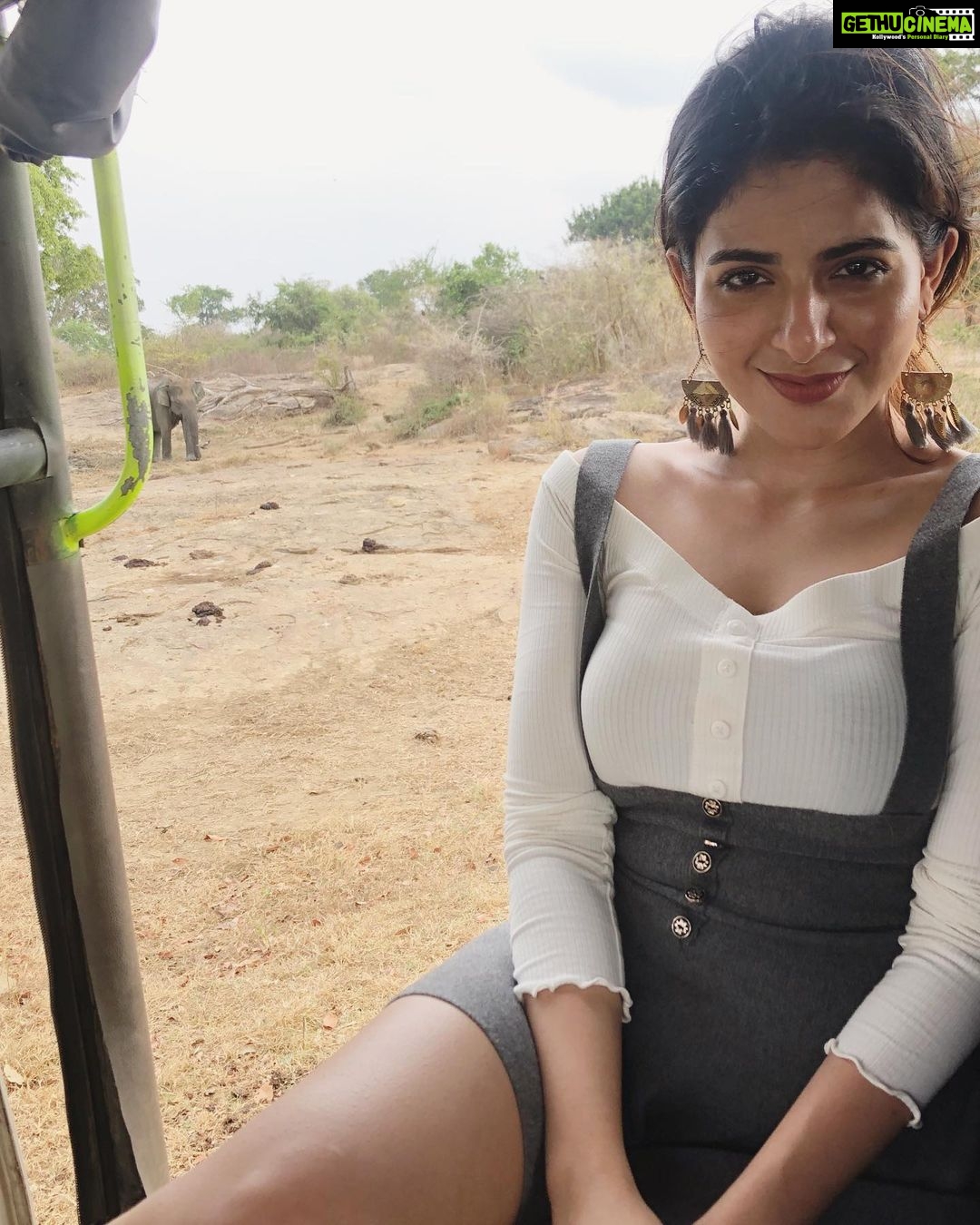 Iswarya Menon Instagram - Hi there 🐘
