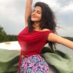 Iswarya Menon Instagram - #majorthrowback ❤️ #stayhomepostathrowback