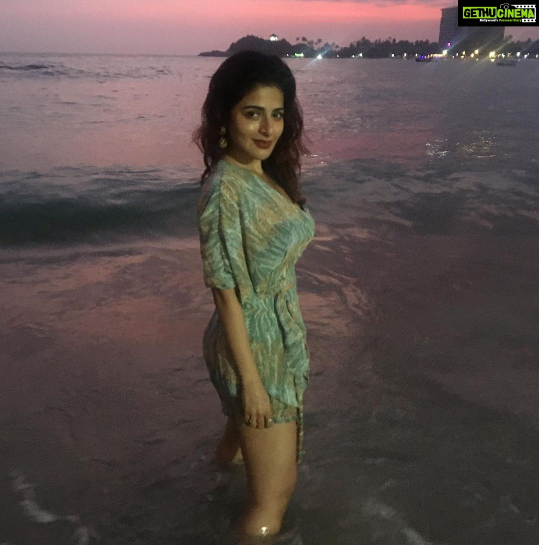 Iswarya Menon Instagram - #throwback . 💚❤️