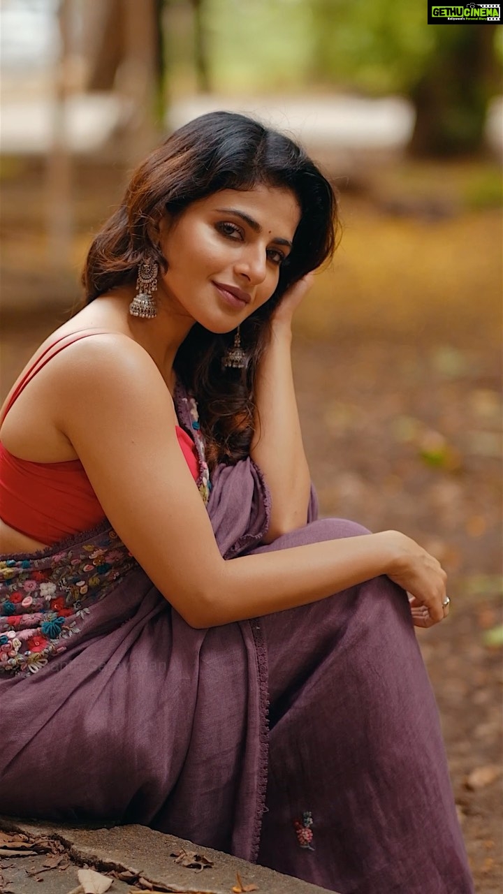 Iswarya Menon Instagram - . . . . . @vasanth.saravanan