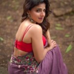 Iswarya Menon Instagram - 1 Million it is ❤️ Thank you for all the love ! I have earned some real loyal fans 🙏🧿 extremely grateful for it .. Hoping to entertain you all with many more films ❤️ Much love 😘 . . . . . 📷 @anitakamaraj Styling @aaronborthwick1 @aribo_ 💄 @instaglammakeovers Hair @drushty.saruparia