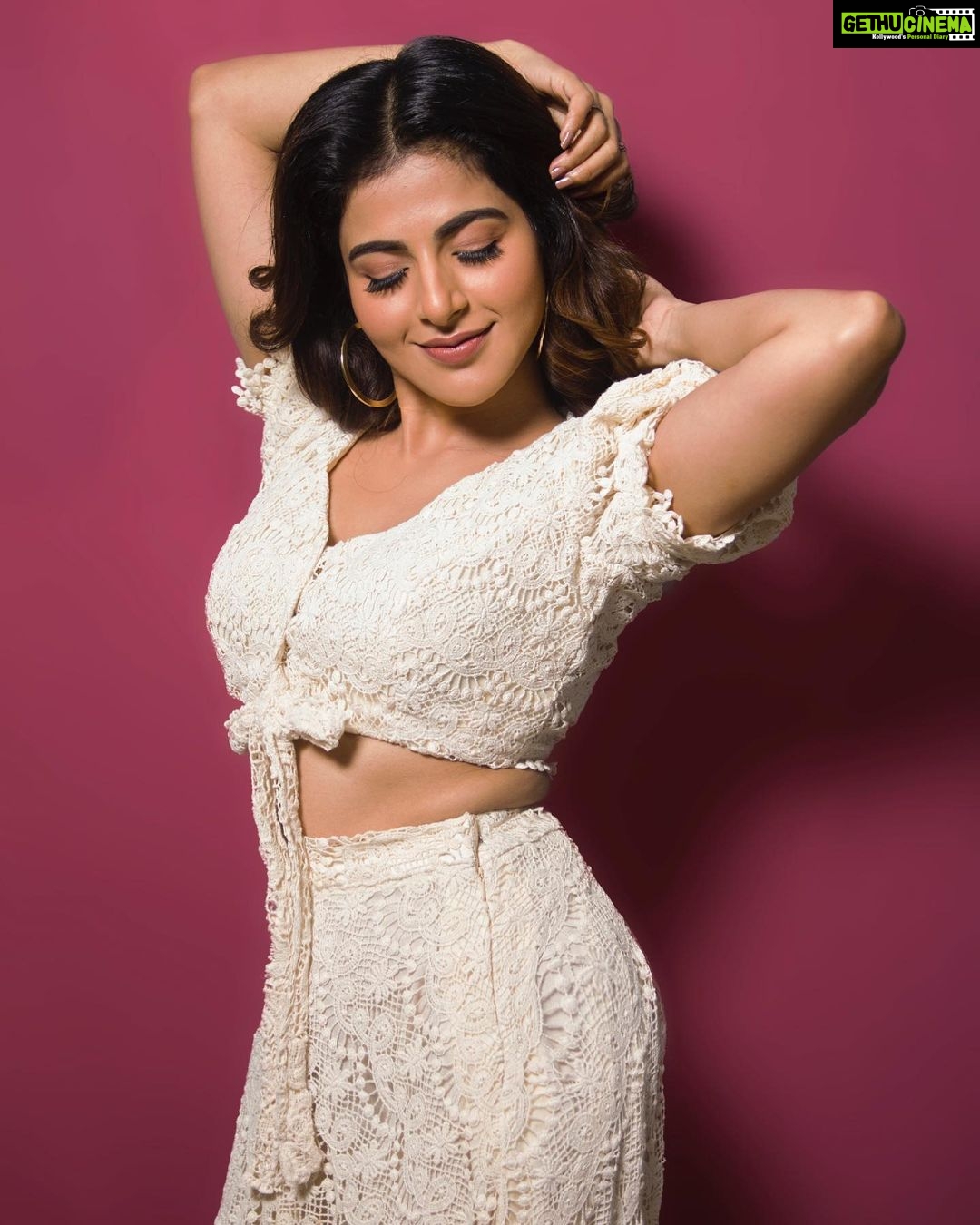 Iswarya Menon Instagram - For the success meet of #naansirithal 💕 . 📷- @thephotopeople_chennai .👗 styling - @kakshbykajol . 💄 @shrishti_makeover_by_shobi Hair @mani_hairstylist