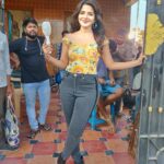 Iswarya Menon Instagram – Ankita ❤️
.
#throwback #naansirithal 😬 #shootingdiaries #lovedplayingher #dominatinggirlfriend #notinreallifethough 🤪😝