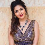 Iswarya Menon Instagram – ❤️
. 📷 @thephotopeople_chennai 
Styling @mehndi_jashnani 👗 @yoshnasbyela 
MuA @najilasyed_mua
Jewllery @mspinkpantherjewel