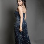 Iswarya Menon Instagram - 🔥 . Have you seen the lyrical creative video of #breakupsong yet??? If not go watch it right now 🥰 link in the bio . 📷 ... @kiransaphotography Styling.... @mehndi_jashnani mUa .... @sangeethamakeoverartistry