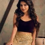 Iswarya Menon Instagram - 🧨 . Shot by @prachuprashanth Styled by @priyaa.karan Designed by @anjushankarofficial MUA @makeupbywanshazia Hair @vurvesalon