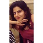 Iswarya Menon Instagram - Have you cropped out a Frnd from a picture & posted it? 😛 . Comment below 🤨