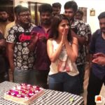 Iswarya Menon Instagram - Guess the birthday is never getting over 😂 When my team decides to surprise me ❤️😁 . http://m.helo-app.com/s/NYysUMb