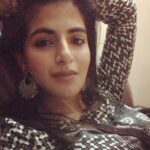 Iswarya Menon Instagram - I got that sunshine in my pocket , Got that good soul in my feet 🎵🎶🌞