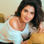 Iswarya Menon Instagram - ♥️ 📷.. by the brilliant @prachuprashanth MUA .. the amazing@ramya_mua Styling ., @hangar_atelier Place . @thehideoutbistro