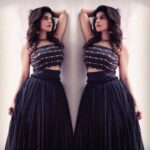 Iswarya Menon Instagram - Twinning 🖤