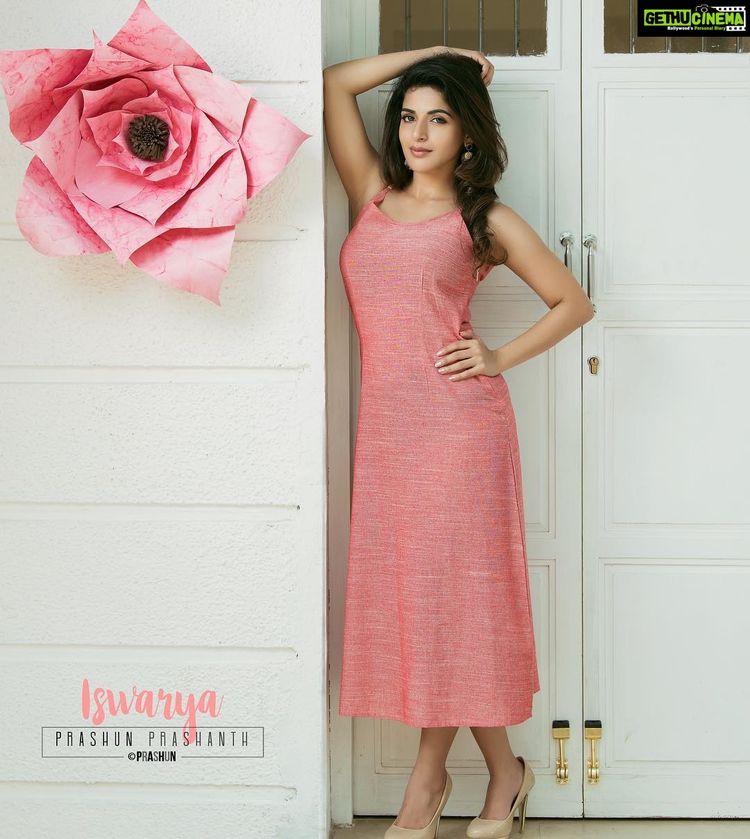 Iswarya Menon Instagram - Like wildflowers, you must allow yourself to grow in all the places people thought you never would ❤️😃🌸 On camera @prachuprashanth & Prashun congrats, you are a dad to a beautiful baby girl 😍 Make up. @makeupgiribabu Wardrobe @tamarachennai