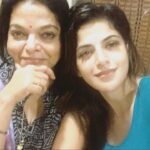Iswarya Menon Instagram - #mommyandme 😍😬✨