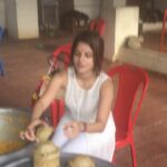 Iswarya Menon Instagram - For the ppl who asked how my bday went.. It wasn't fancy , but my heart was full . I felt so content & happy feeding the hungry ! So my birthday was definitely beautiful ❤️ #contentment #beautifulbirthday ❤️✨😊