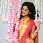 Iswarya Menon Instagram – #flowerromance #myherofortheday 😛