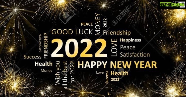 Joy Crizildaa Instagram - To New Beginnings ❤️⭐️💫🥰🌈 Happy new year ❤️ god bless #happynewyear #newyear2022