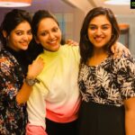 Joy Crizildaa Instagram – About last night Bujji @athulyaofficial n #vaembu @indhuja_ravichandran 😘🥰😍❤️👯 #aboutlastnight #girlsjustwannahavefun ❤️ The Raintree, Anna Salai