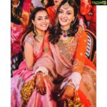 Kajal Aggarwal Instagram - Happiest birthday to the most gracious, gorgeous, kindest person I know - I’m so proud to call my younger sister😘 may you’re heart be full of love, gratitude, joy, growth and advancement in every aspect of your being ! You always find strength, humour, health and comfort if you stumble and may you have the best experiences that life has to offer! Love you my bayvee @nishaaggarwal ❤️