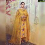 Kangana Ranaut Instagram - Ganesh Chaturthi ki Hardik Shubhkamnaen 🙏