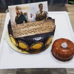 Kangana Ranaut Instagram - Thank You Team #Panga. #KanganaRanaut starts Panga schedule with a lil celebration of #Manikarnika's success thrown by Panga Team @ashwinyiyertiwari @foxstarindia