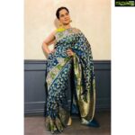 Kangana Ranaut Instagram - Saree Swag yo!! Saree - @swatiandsunaina Jewellery - @amrapalijewels Footwear - @needledust Styled By - @stylebyami Hair - @shaikhhaseena33 Make up - @loveleen_ramchandani #Sarees #SareeLove #sareefashion